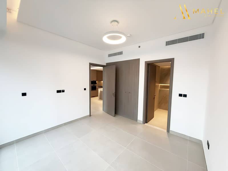 Prime Location | Best Deal | Pool View - Image 3