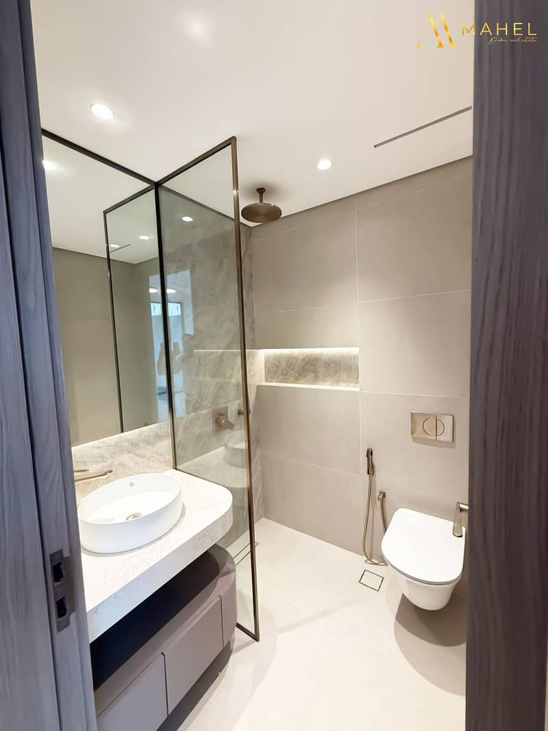 Prime Location | Best Deal | Pool View - Image 11