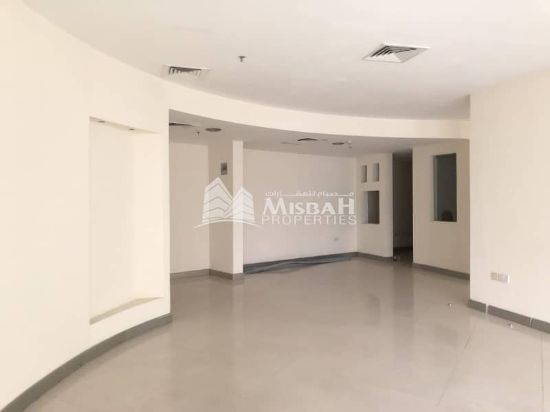 1889 sq.ft Shop for Rent on Main Road near Clock Tower and Deira City Center 1889 sq.ft Shop for Rent on Main Road near Clock Tower and Deira City Center