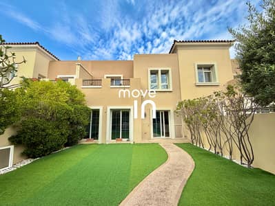 3 Bedroom Villa for Rent in The Lakes, Dubai - EXCLUSIVE - Vacant - Maids - Landscaped Garden