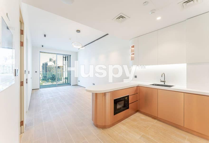 Vacant | Brand New | Laundry Room Vacant | Brand New | Laundry Room