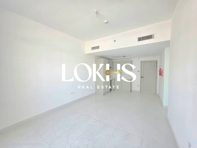 Brand New I Maids Room I Chiller Free Brand New I Maids Room I Chiller Free
