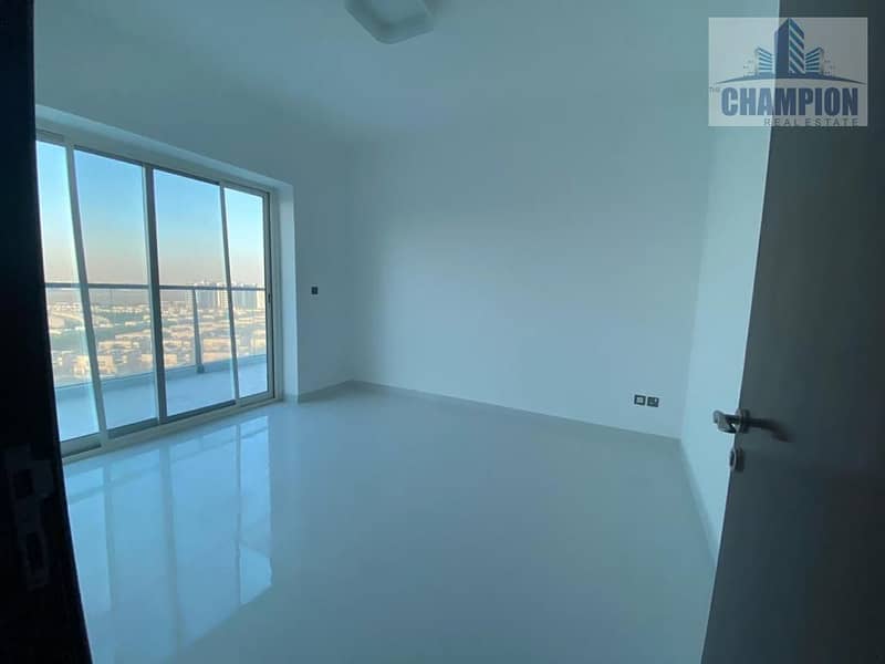 High-Floor 3BR | Corner Layout | Skyline & Sea Views | Balcony Apartment