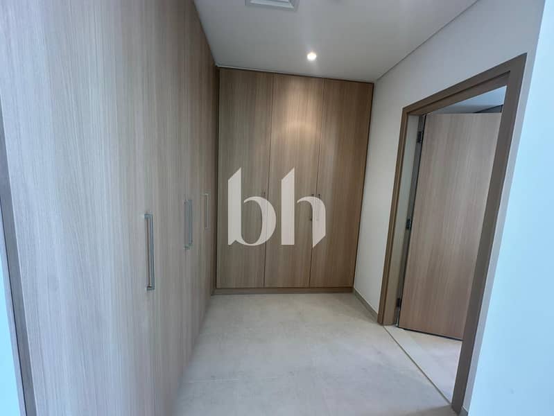6 images image img