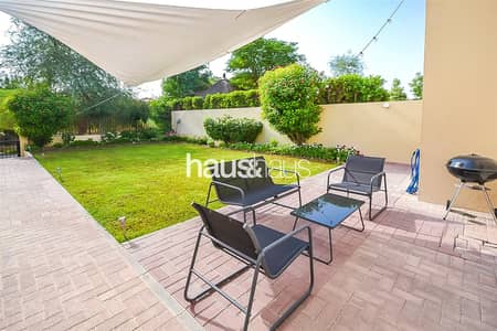 Single Row | Great Location | Landscaped Single Row | Great Location | Landscaped