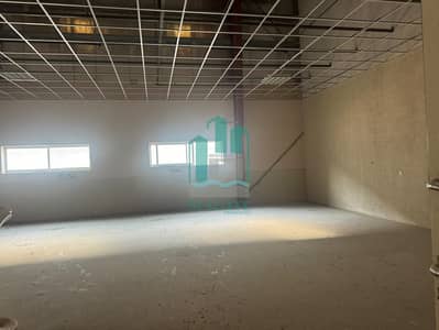 Warehouse para en Alquiler en Dubai Investments Park (DIP), Dubai - WhatsApp Image 2025-10-27 at 8.12. 17 PM. jpeg