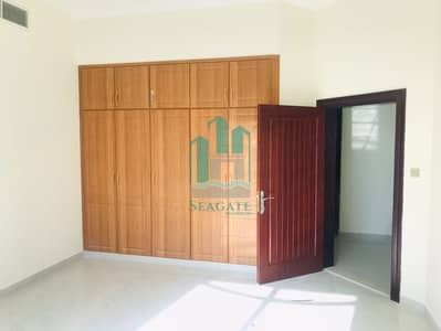 Villa de 5 chambres à à louer à Jumeirah, Dubai - 3.5. jpg