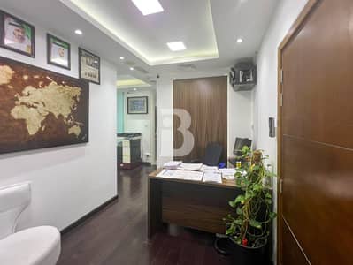 Office for Sale in Business Bay, Dubai - PRIME LOCATION| FURNISHED | HIGH FLOOR | VACANT ON TRANSFER
