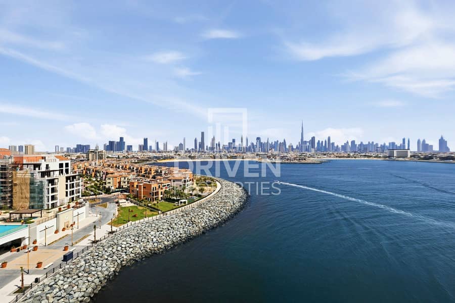 Burj Khalifa and Sea Views | brand New | Spacious Burj Khalifa and Sea Views | brand New | Spacious