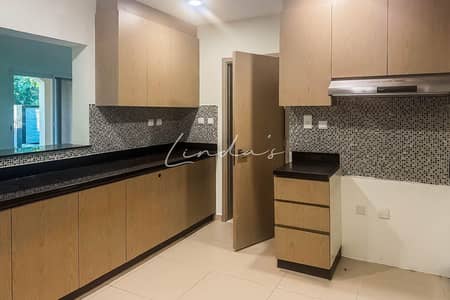 Villa de 5 chambres à à vendre à Villanova, Dubai - images image img Villa de 5 chambres à à vendre à Villanova, Dubai - images image img