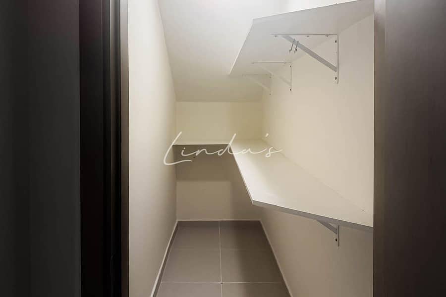 3 images image img