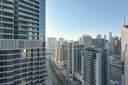 Studio for Rent in Business Bay, Dubai - The Bay-5. jpg