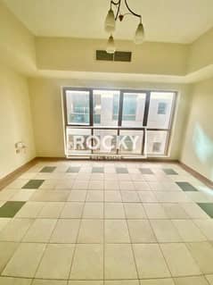 شقة في بناية الملا 2،الكرامة 1 غرفة 68000 درهم - 14884667