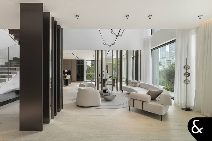 6,000 Sq Ft l 5 Bedroom l Lake Skyline Views 6,000 Sq Ft l 5 Bedroom l Lake Skyline Views