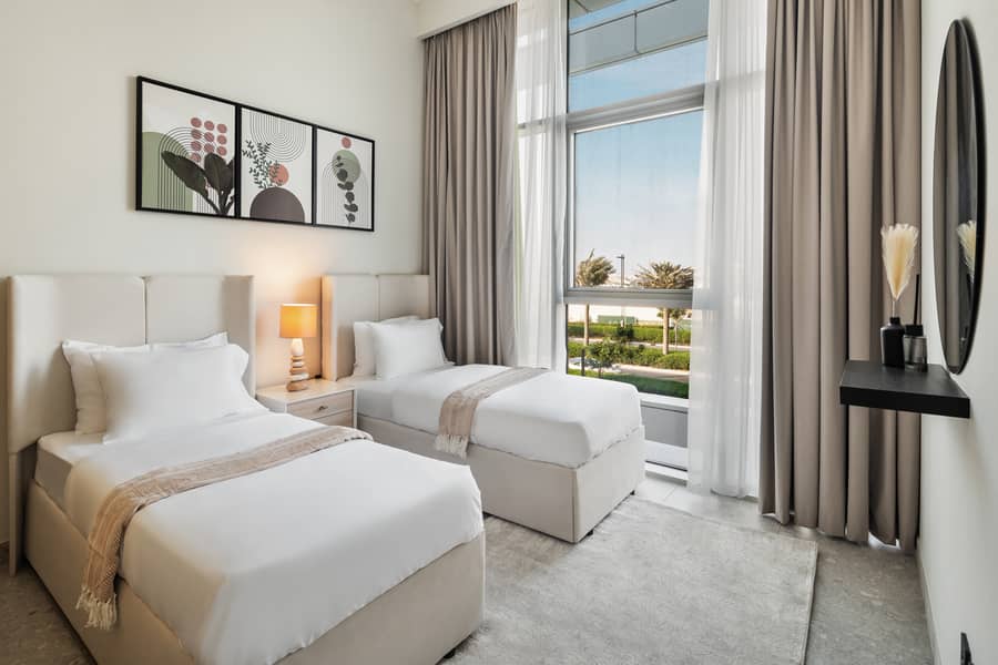 3 Oak Tree Golf Suites 12. jpg