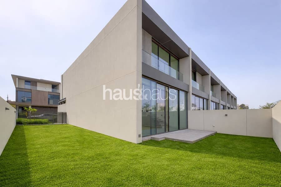 Villetta a schiera a Nad Al Sheba Gardens,Nad Al Sheba Gardens 2, 3 camere da letto, 320000 AED - 14887138 Villetta a schiera a Nad Al Sheba Gardens,Nad Al Sheba Gardens 2, 3 camere da letto, 320000 AED - 14887138