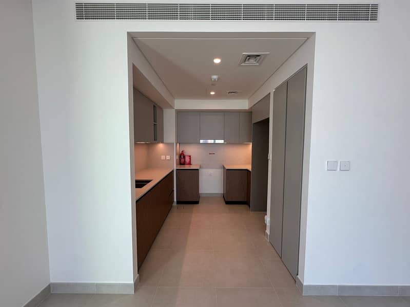 13 CP07-Kitchen. jpg