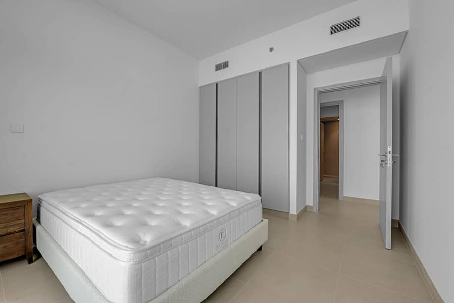 16 CP07-Bed2-2. jpg