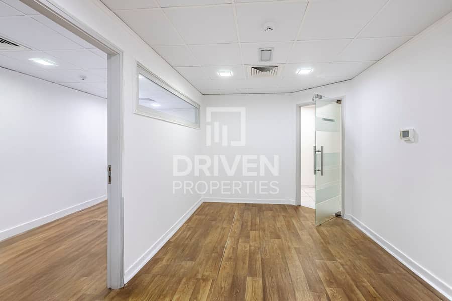 Prime Location | Ideal Office | Proximity to Metro Prime Location | Ideal Office | Proximity to Metro