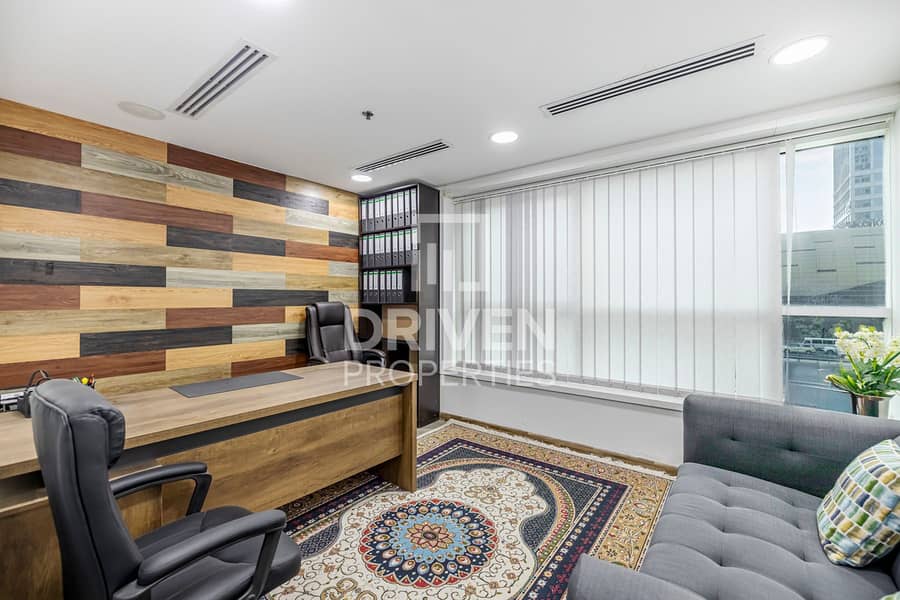 Fully fitted office| prime location | Vacant Fully fitted office| prime location | Vacant