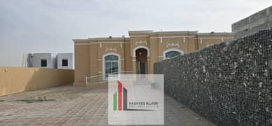 فيلا جديده دور أرضي للايجار 5 غرف ماسر في العوير 1