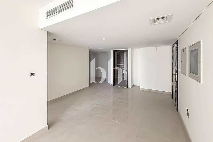 2 Image 0