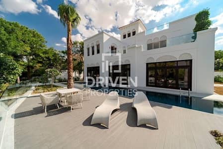 Premium 5 Bed Villa with Amazing Lake View Premium 5 Bed Villa with Amazing Lake View
