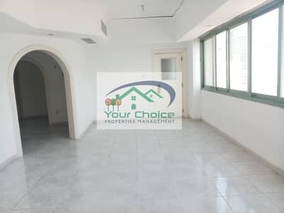 Stunning Apartment w/ Maid's room & balcony for only 110k/year 3 payments Stunning Apartment w/ Maid's room & balcony for only 110k/year 3 payments