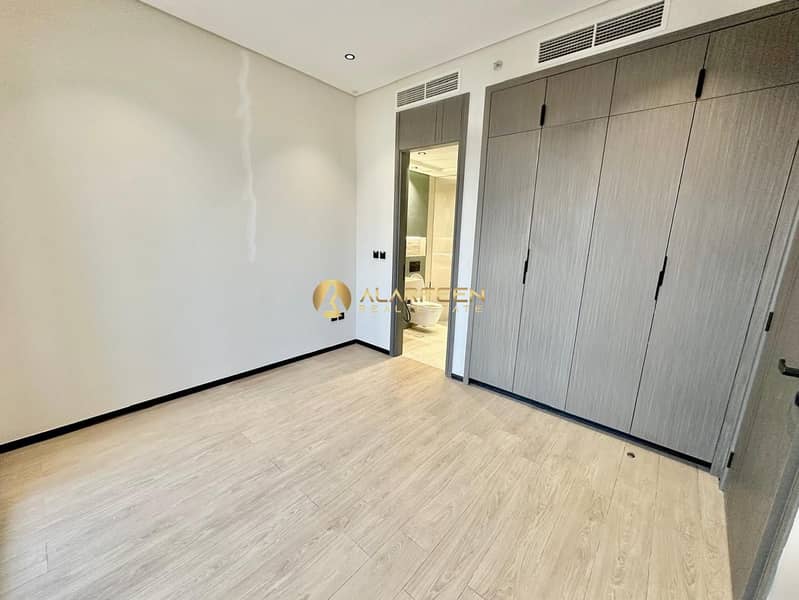 BRAND NEW | READY TO MOVE | PRIME LOCATION - Image 5