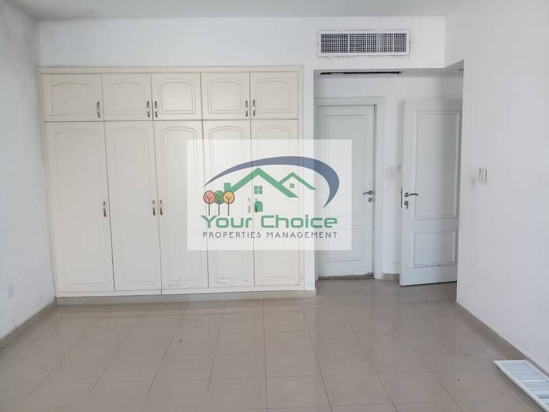 Spacious 3 Bedroom w/ Maid's room & Wardrobes for only 120 Spacious 3 Bedroom w/ Maid's room & Wardrobes for only 120
