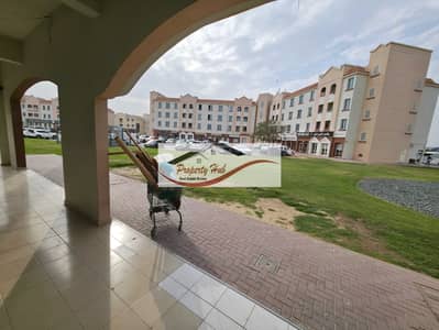 محل تجاري  للايجار في المدينة العالمية، دبي - 10. jpeg