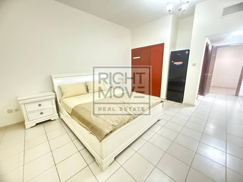 15 67432cc0-84fd-4fb1-85ab-f3eb4bd2fa87. jpg