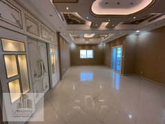 الشارقة المجاز 1 إطلالة بحيرة خالد | دوبلكس فاخر للبيع