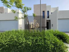 عرض مميز || فيلا فاخرة بأربع غرف نوم + غرفة للخادمة || مساحتان للمعيشة || موقع متميز || 2.8 مليون فقط