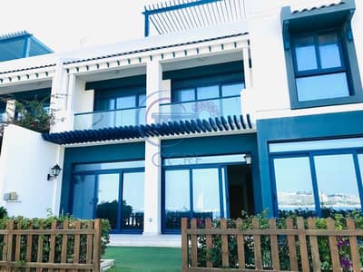 Direct Beach Access | Private Garden | 5 BR+M Direct Beach Access | Private Garden | 5 BR+M