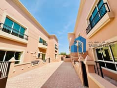 فیلا في الراشدية 6 غرف 340000 درهم - 14897129