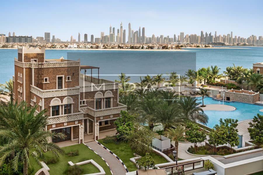 11 10 Dubai Skyline and Pool View. jpg