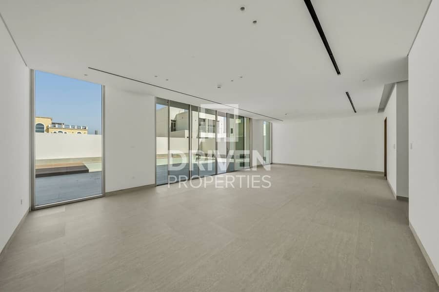 Exclusive | Amazing Skyline Views | Private Pool - Image 1