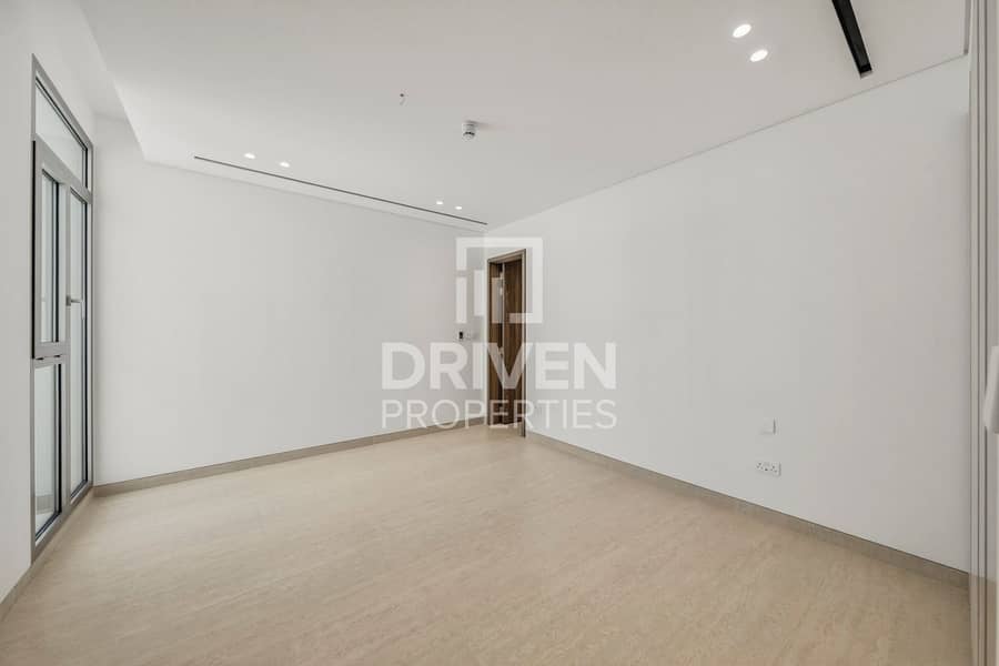 Exclusive | Amazing Skyline Views | Private Pool - Image 7