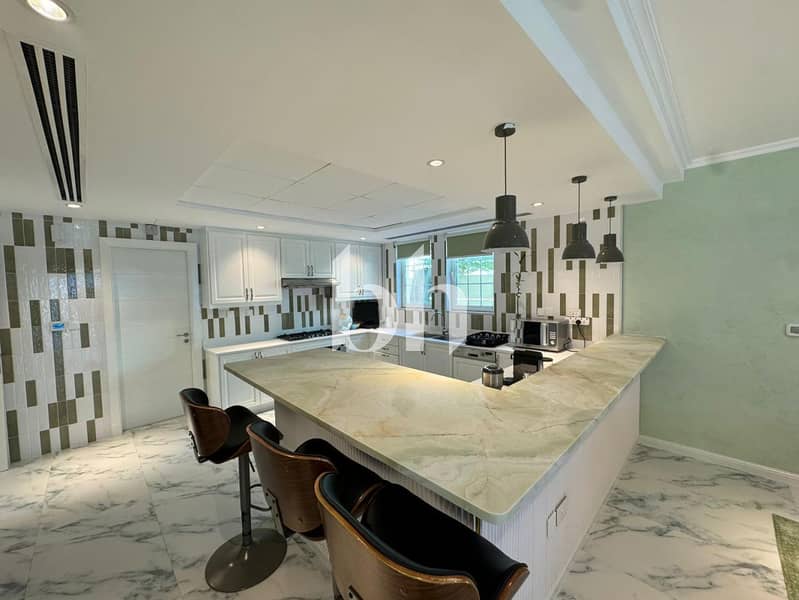 8 images image img