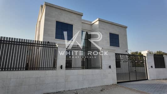 9 Bedroom Villa for Sale in Khalifa City, Abu Dhabi - 9BR | Corner Plot | Residential & Commercial Use
