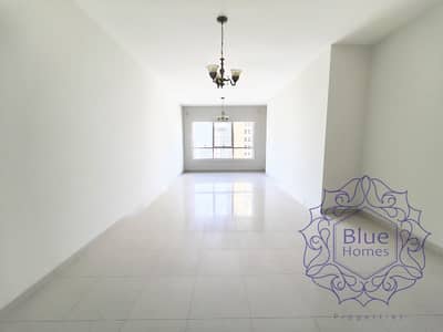 3 Bedroom Flat for Rent in Al Khan, Sharjah - IMG_20260404_144106456_HDR. jpg 3 Bedroom Flat for Rent in Al Khan, Sharjah - IMG_20260404_144106456_HDR. jpg