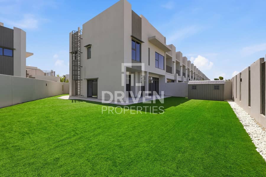 Villetta a schiera a Mohammed Bin Rashid City (MBR City),District 7,MAG City,MAG Eye Townhouses, 4 camere da letto, 329000 AED - 14899965 Villetta a schiera a Mohammed Bin Rashid City (MBR City),District 7,MAG City,MAG Eye Townhouses, 4 camere da letto, 329000 AED - 14899965
