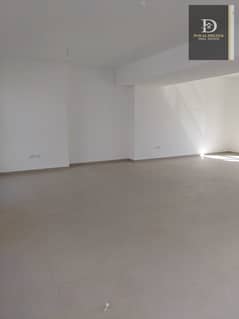 فيلا زاوية فاخرة للبيع - مشروع نسمة (الطي)