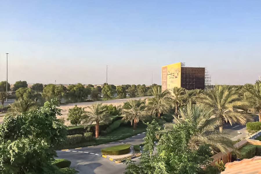 2 vi556627-15-. jpg