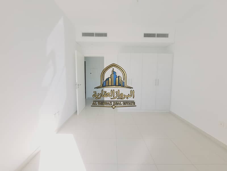 14 1000081573. jpg