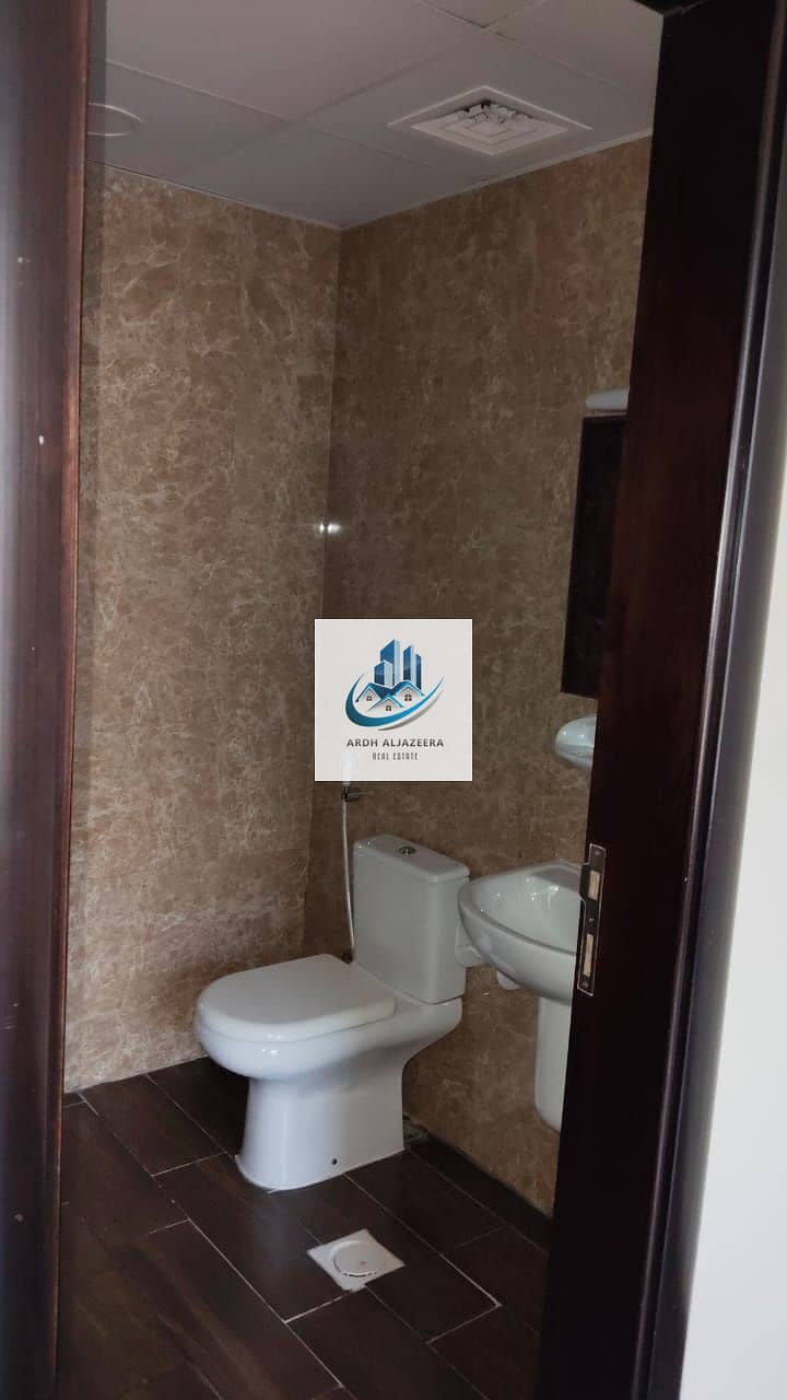 11 1000613096. jpg