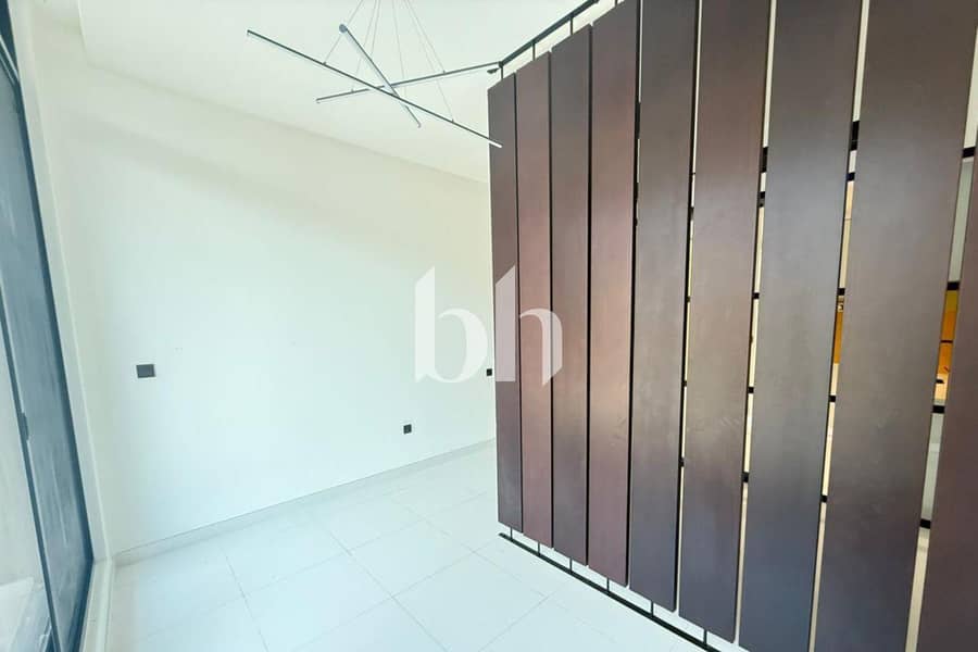 7 Image 114