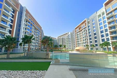 2 Bedroom Apartment for Sale in Khor Fakkan, Sharjah - Brand New and Freehold Two Bedroom Beachfront Apartment, Khorfakkan