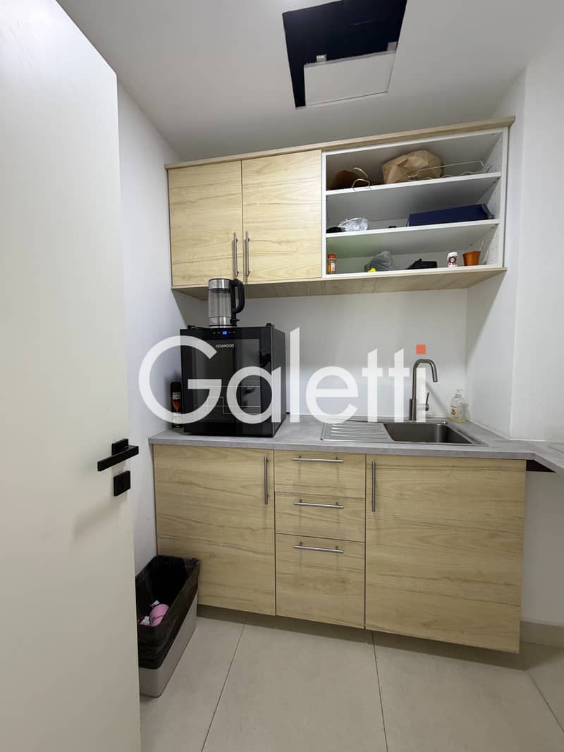 12 Property Image 12
